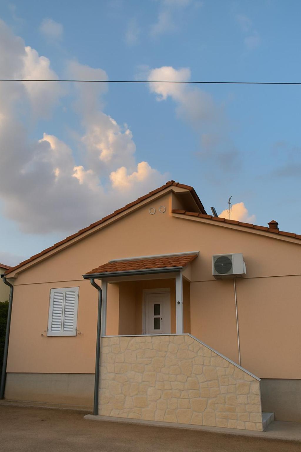Holiday home Manolo House Pula